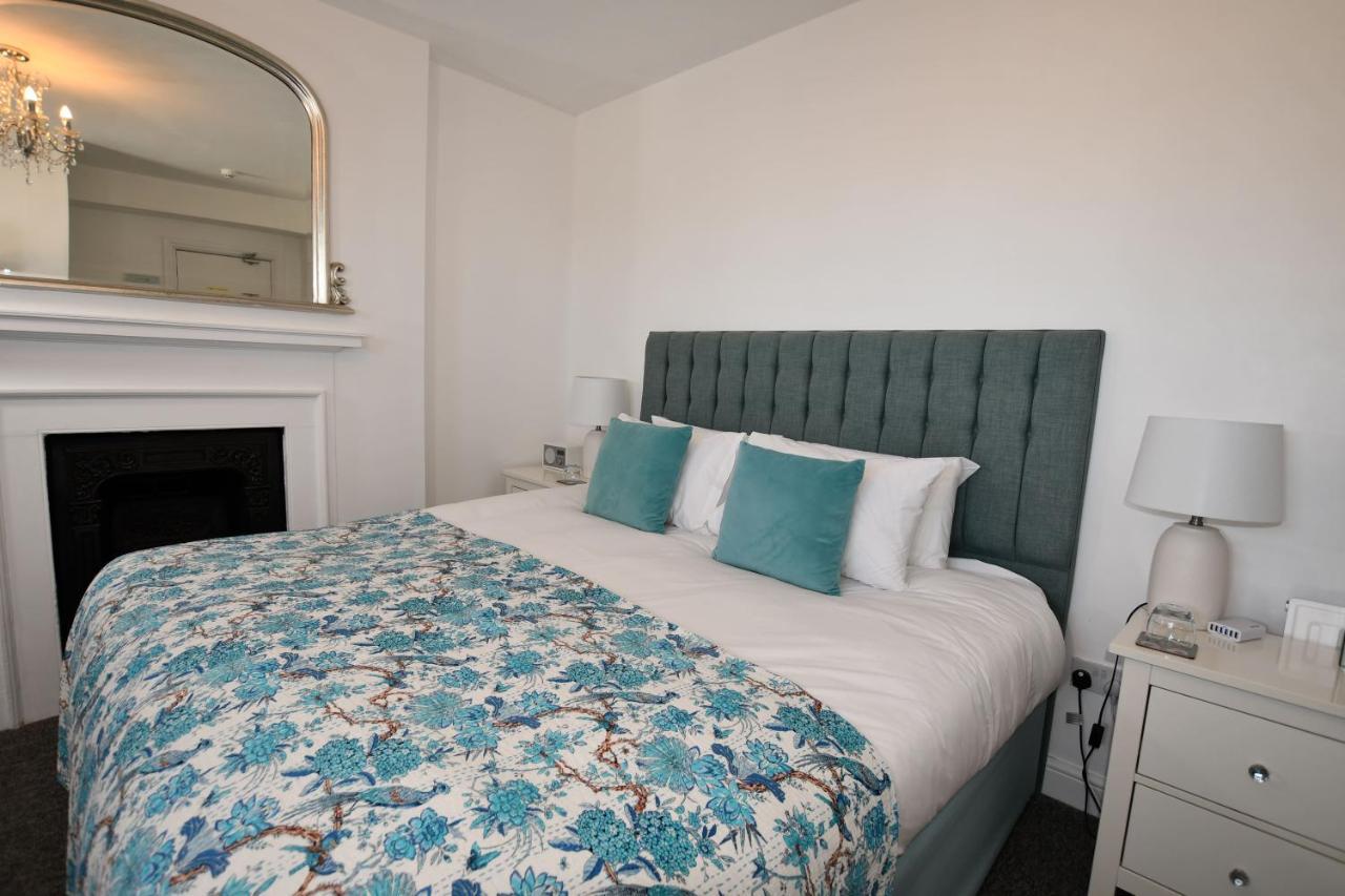 No. 98 Boutique Hotel Weymouth Exterior photo